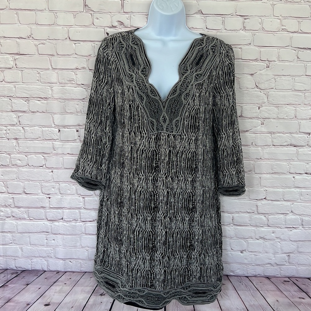 Diane Von Furstenburg silk shift long sleeve dress size 10